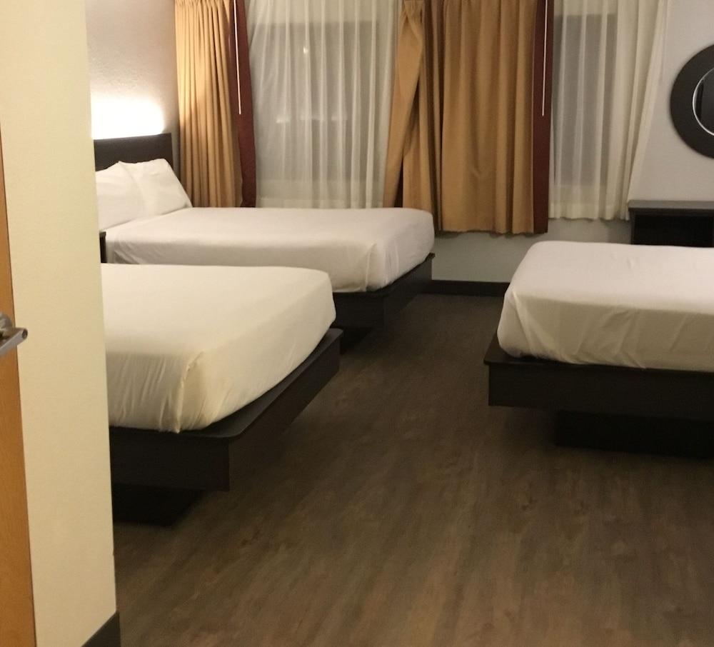 Pinetop Studio Suites Ngoại thất bức ảnh