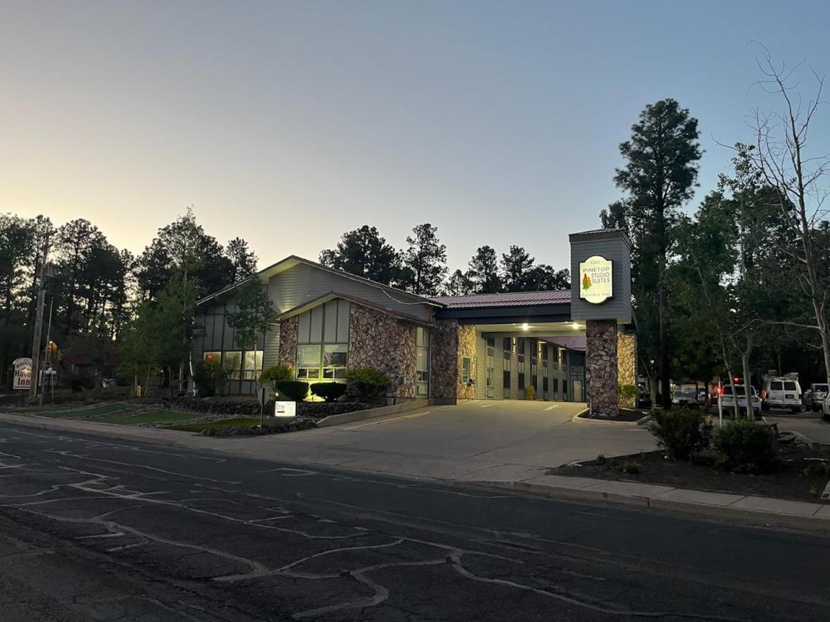 Pinetop Studio Suites Ngoại thất bức ảnh
